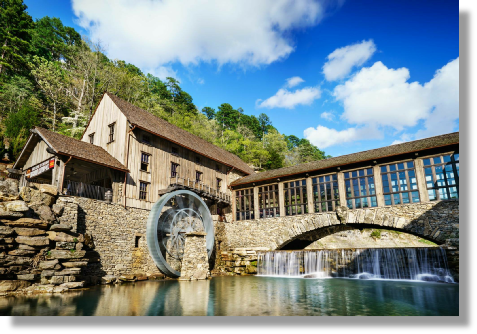 Bass Pro Resturant  Waterwheel Factory 